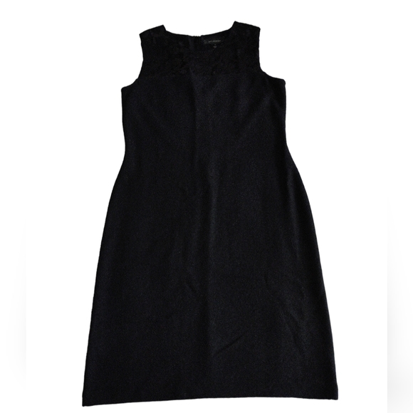 St. John Dresses & Skirts - St John Dress Size 10 Black